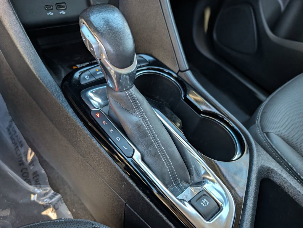 Used 2024 Buick Encore GX Sport Touring w/ Comfort Package image 30