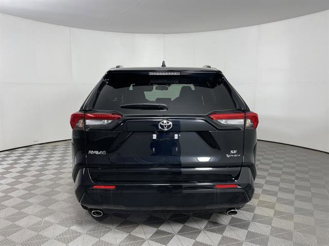 New 2025 Toyota RAV4 SE image 6