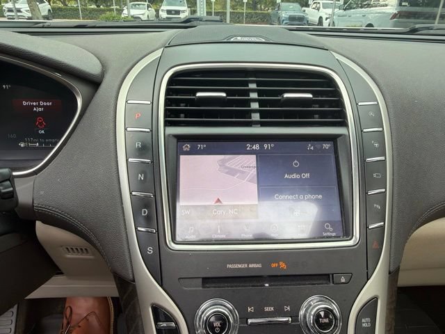 Used 2020 Lincoln Nautilus Reserve w/ Equipment Group 201A FWD image 13