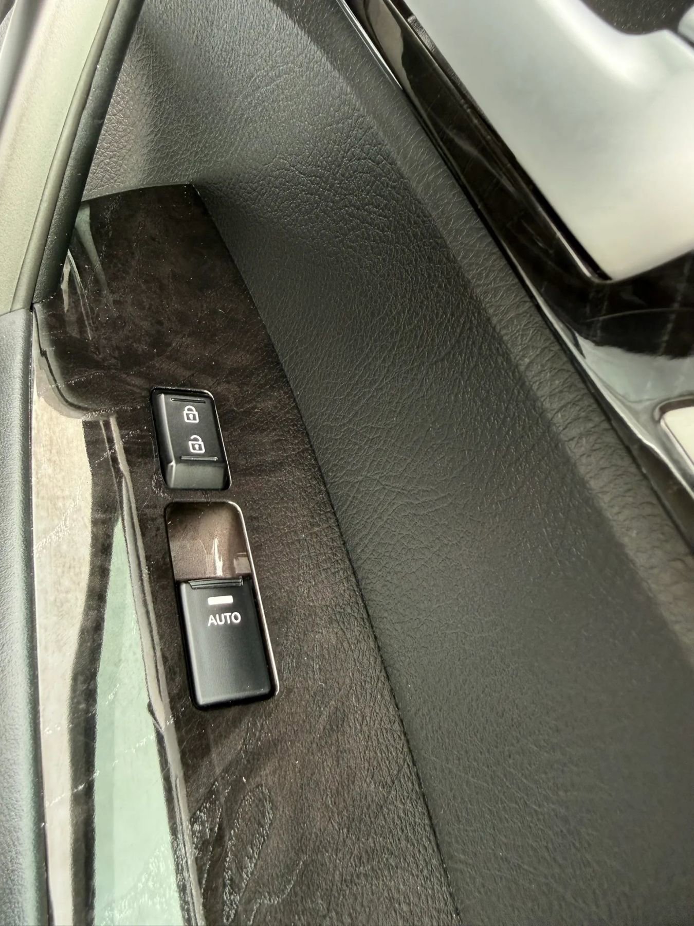 Used 2015 Kia Sorento SX image 71