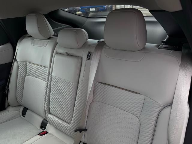 New 2026 Nissan Leaf Platinum+ w/ Cargo Package (Platinum+) FWD image 9