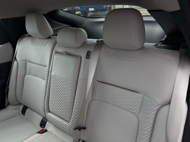 New 2026 Nissan Leaf Platinum+ image 9
