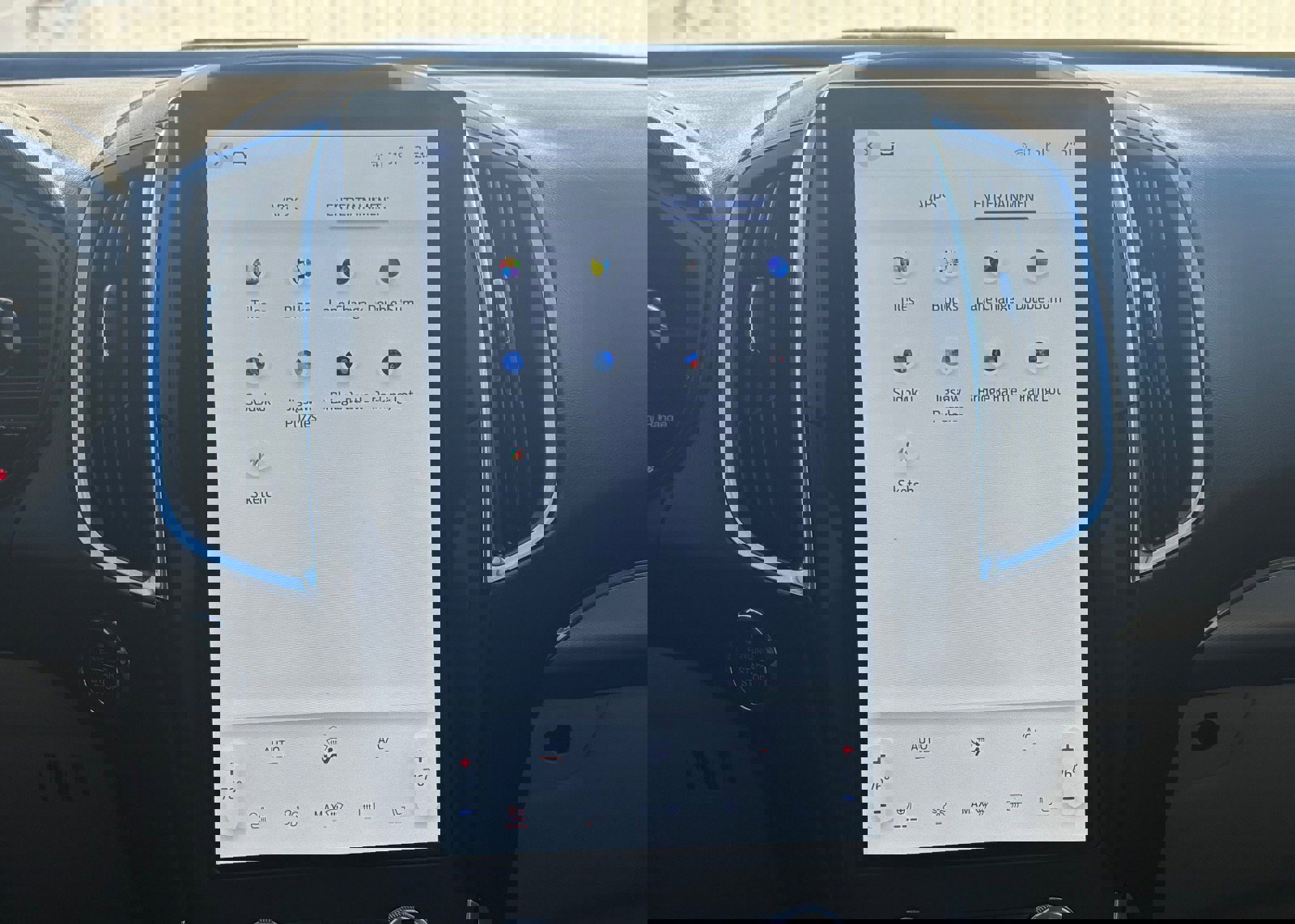 Certified 2022 Ford Edge Titanium w/ Equipment Group 301A image 40