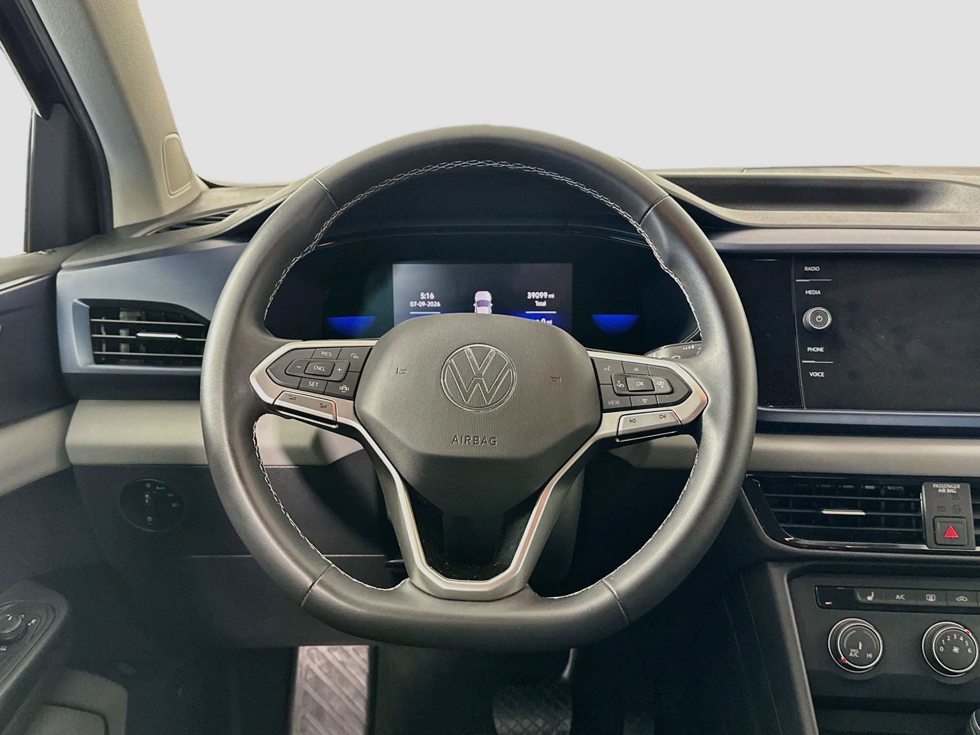 Used 2022 Volkswagen Taos SE AWD/4WD image 18