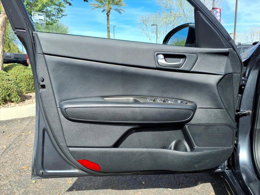 Used 2020 Kia Optima LX image 18