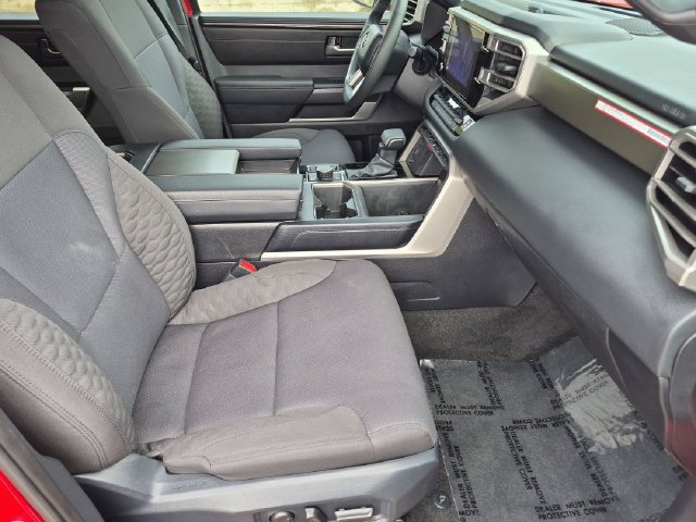 Certified 2026 Toyota Sequoia SR5 w/ TRD Off-Road Package AWD/4WD image 33