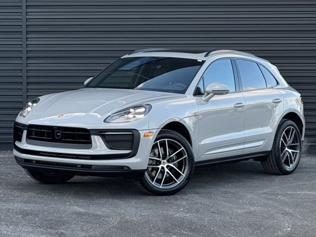 New 2026 Porsche Macan image 1