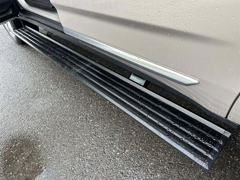 Used 2022 GMC Yukon Denali w/ Max Trailering Package image 22