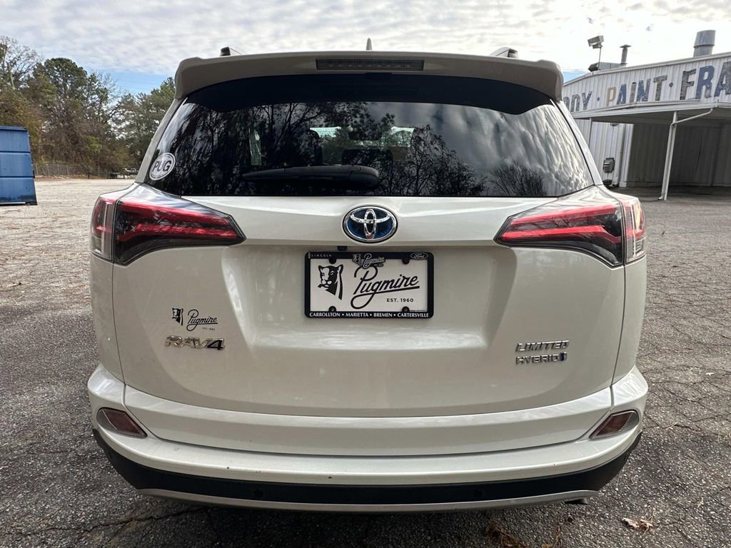 Used 2018 Toyota RAV4 Limited image 6