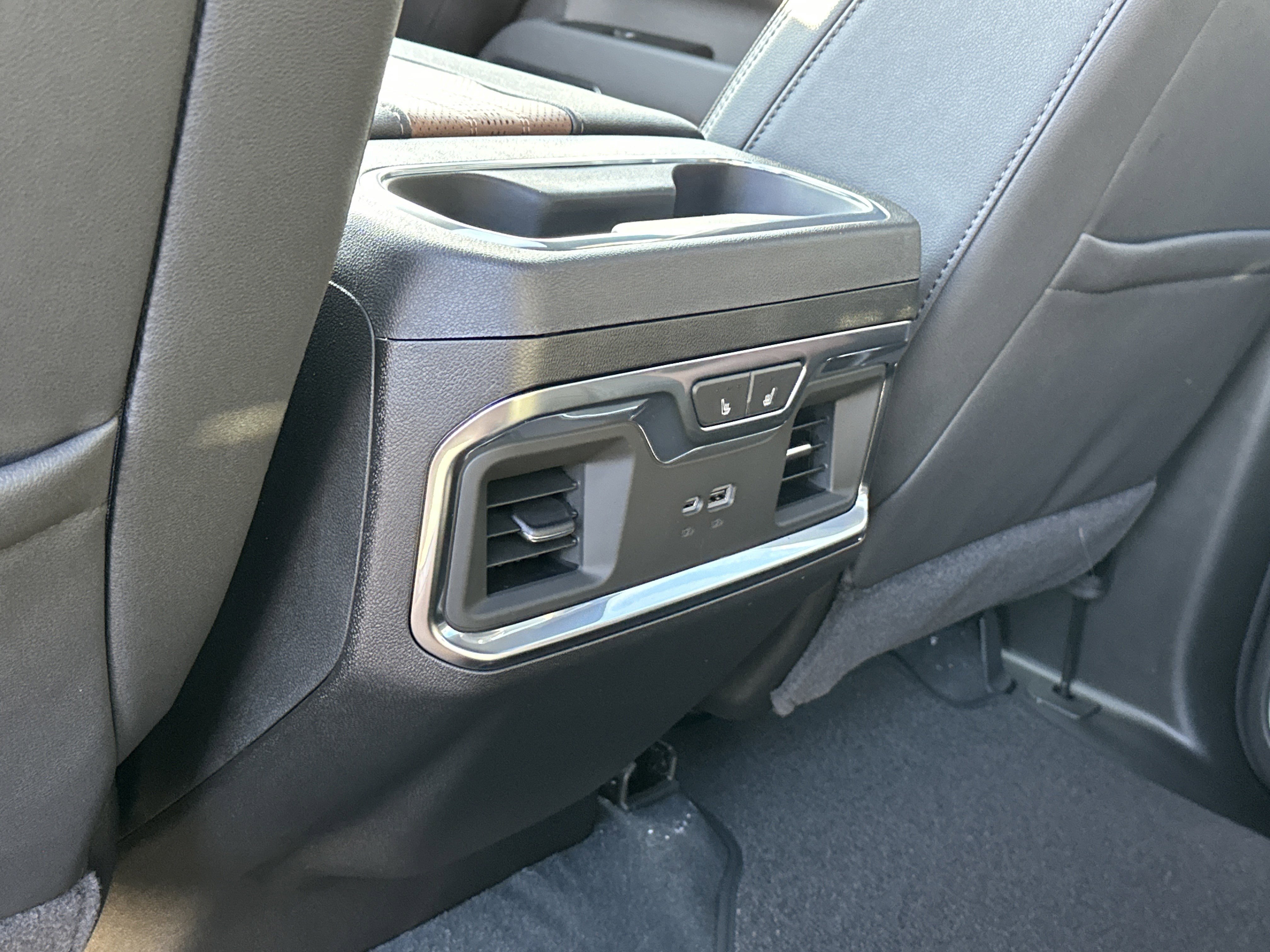 New 2026 Chevrolet Silverado 3500 High Country w/ High Country Premium Package image 13