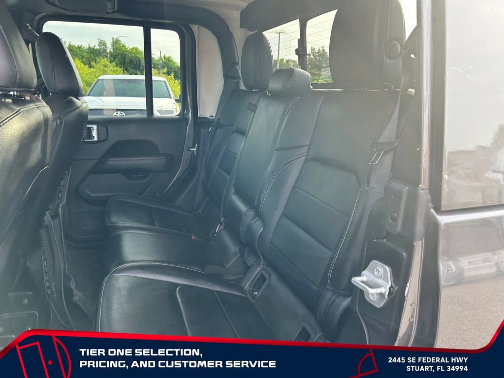 Used 2022 Jeep Gladiator Overland w/ Popular Equipment Package AWD/4WD image 27