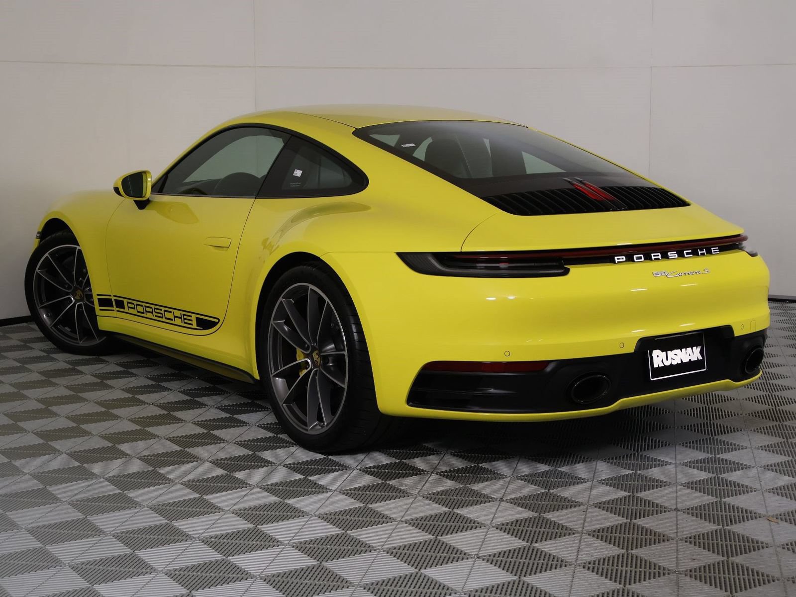 Certified 2020 Porsche 911 Carrera S RWD image 3