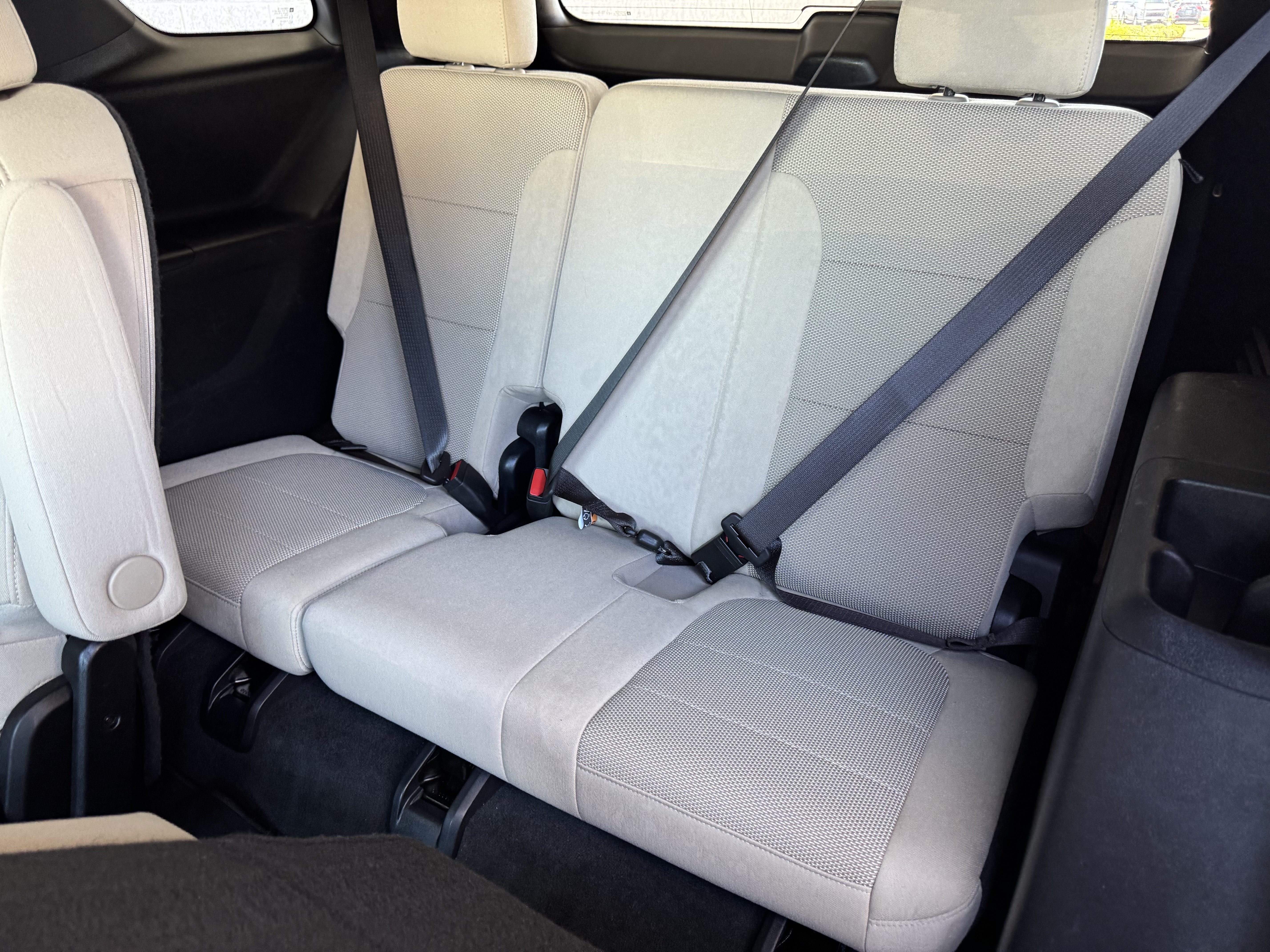 Certified 2023 Chevrolet Traverse LT w/ LPO, Cargo Package AWD/4WD image 16
