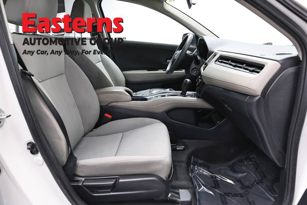 Used 2021 Honda HR-V LX image 22