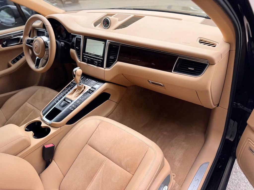 Used 2015 Porsche Macan S AWD/4WD image 23