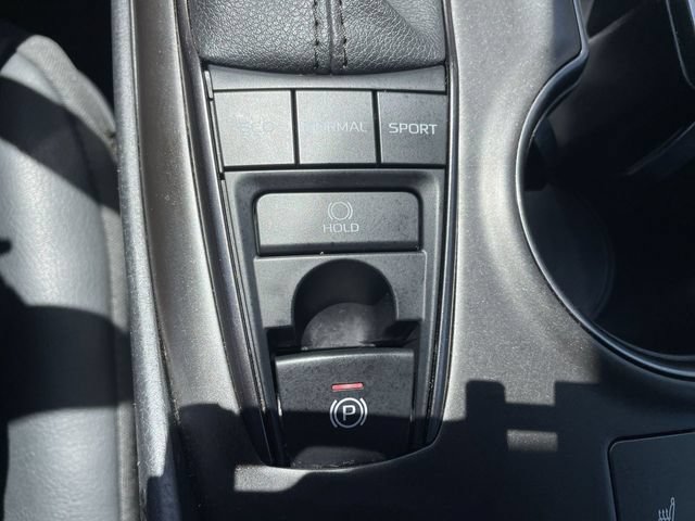 Used 2024 Toyota Camry XSE FWD image 17