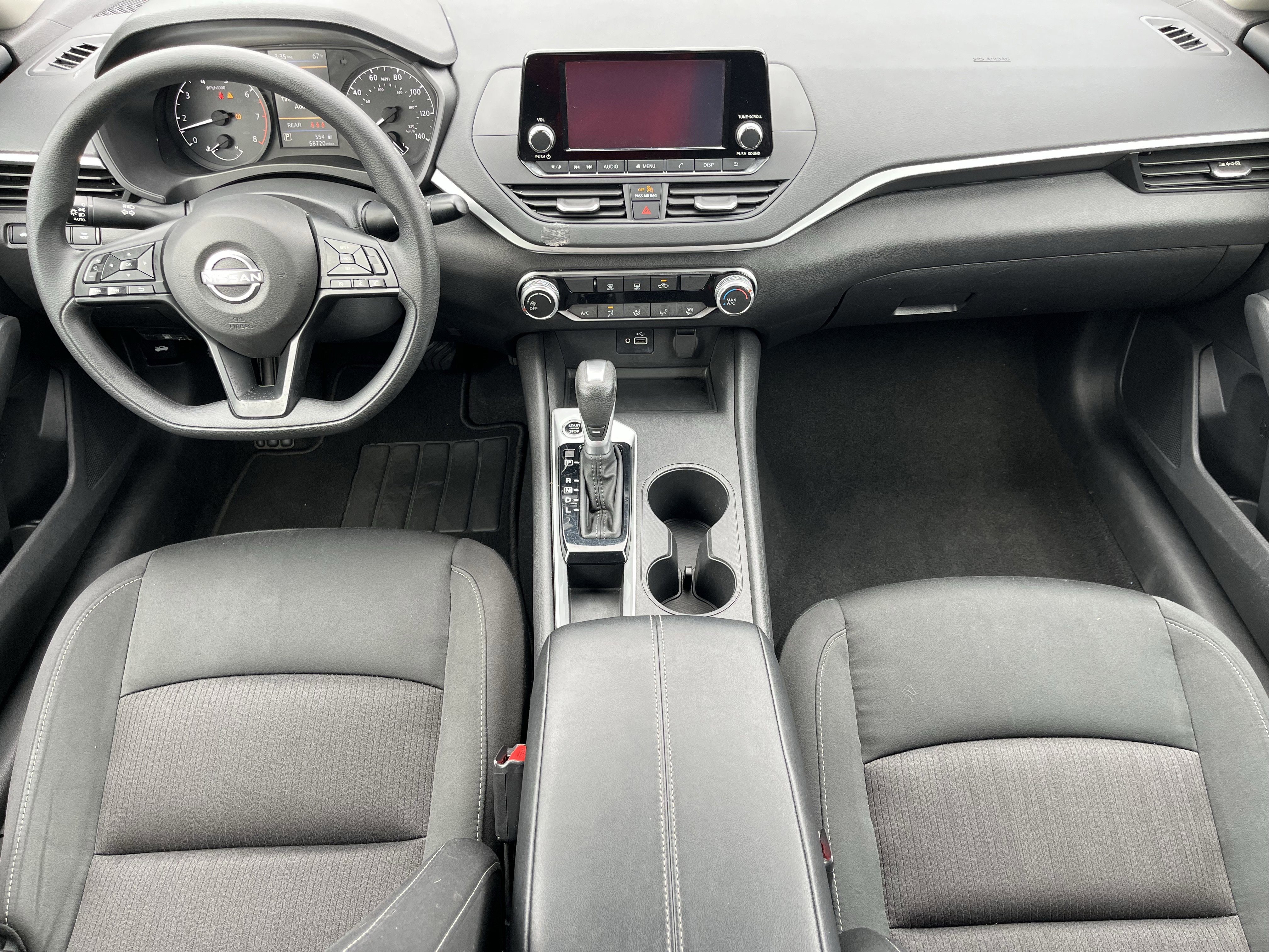 Used 2024 Nissan Altima 2.5 S image 3