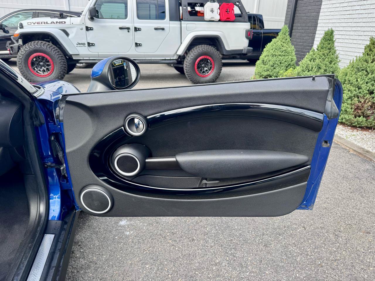 Used 2013 MINI Cooper Roadster S FWD image 17