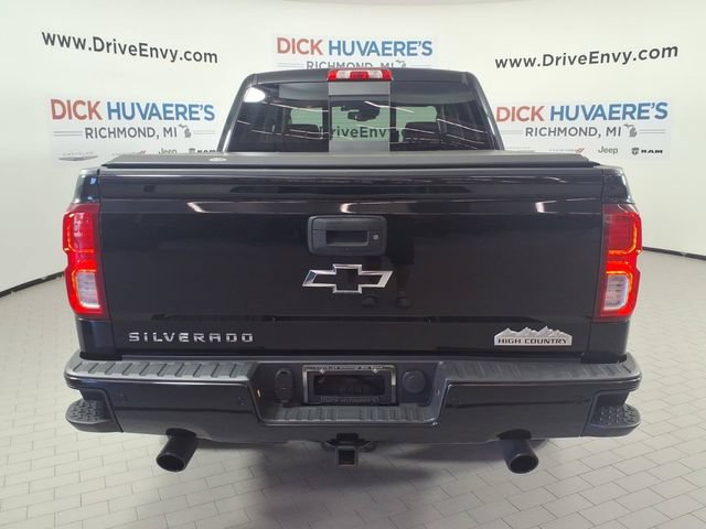 Used 2016 Chevrolet Silverado 1500 High Country w/ High Country Premium Package AWD/4WD image 5