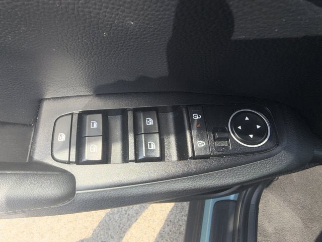 Used 2024 Kia Seltos EX FWD image 12