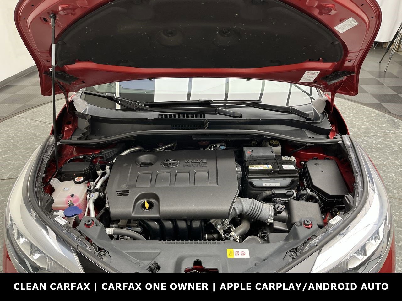 Used 2022 Toyota C-HR XLE FWD image 22