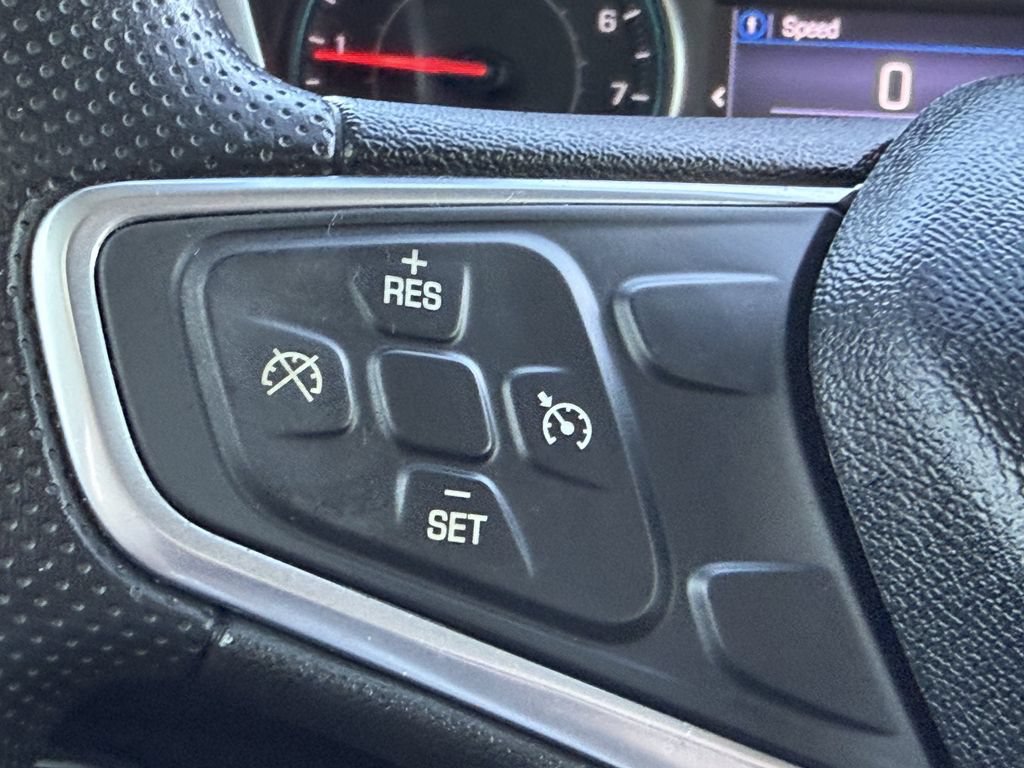 Used 2019 Chevrolet Equinox LT FWD image 28