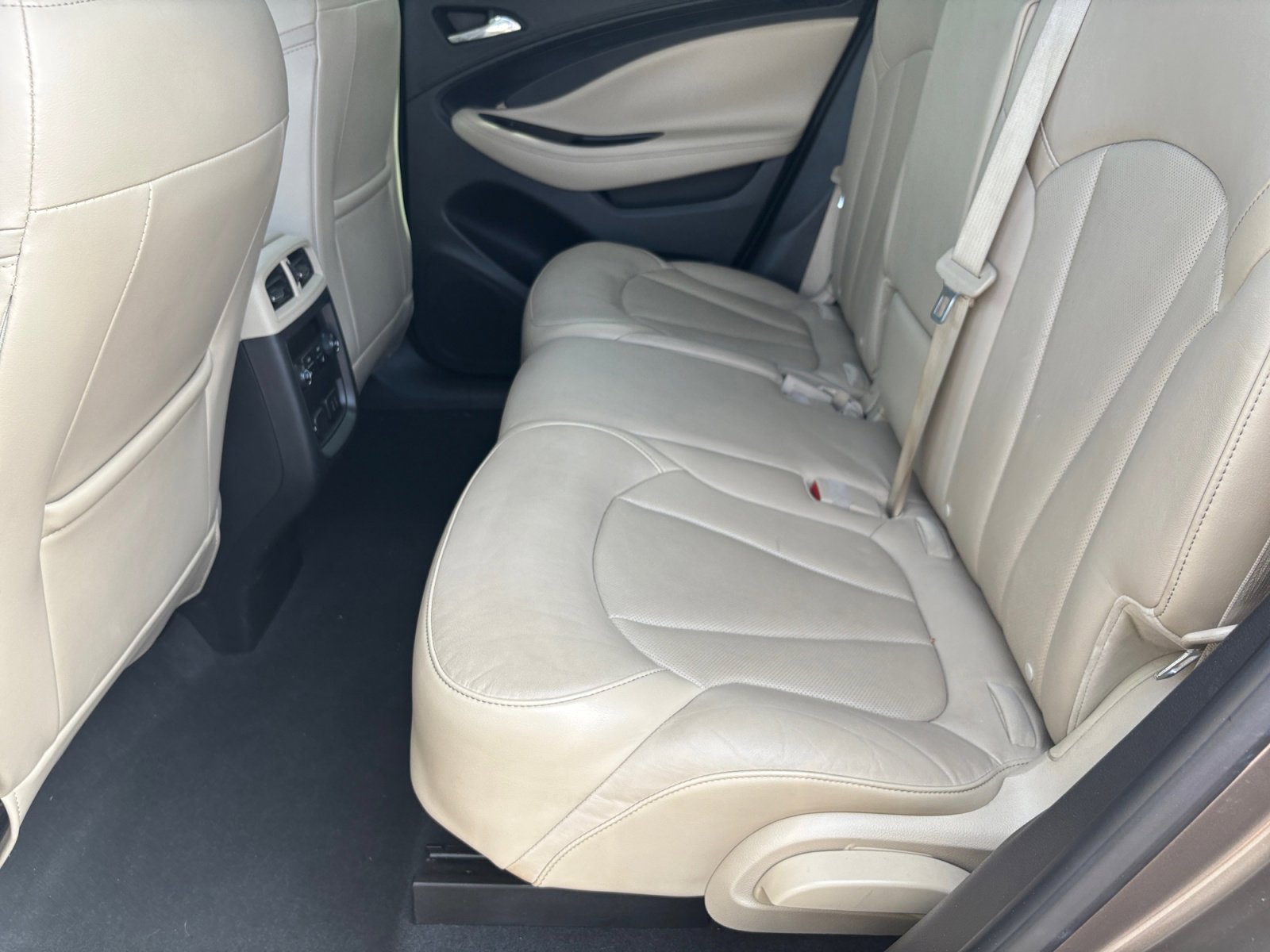 Used 2016 Buick Envision Premium image 17