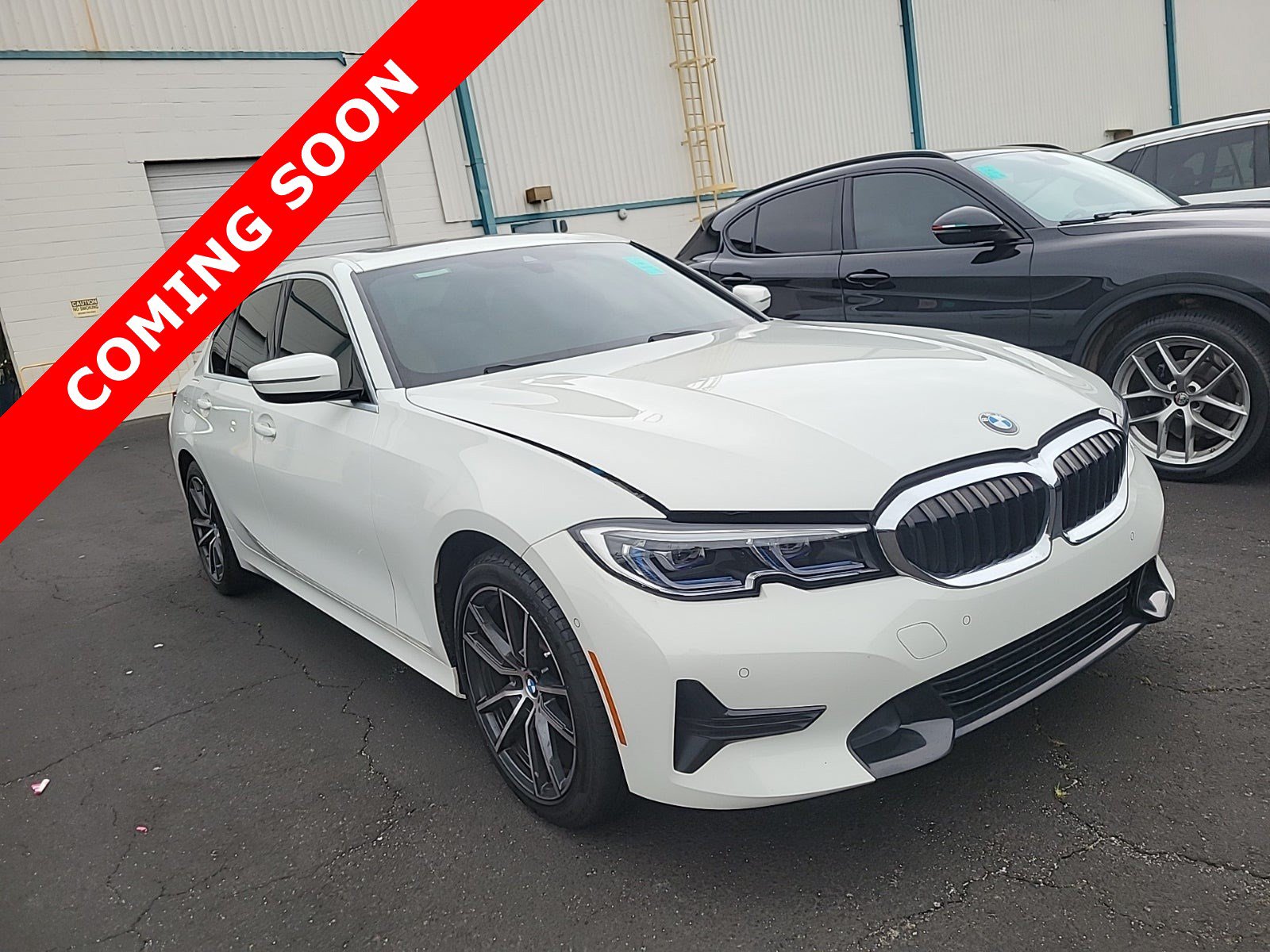 Used 2021 BMW 330e xDrive w/ Convenience Package AWD/4WD image 3