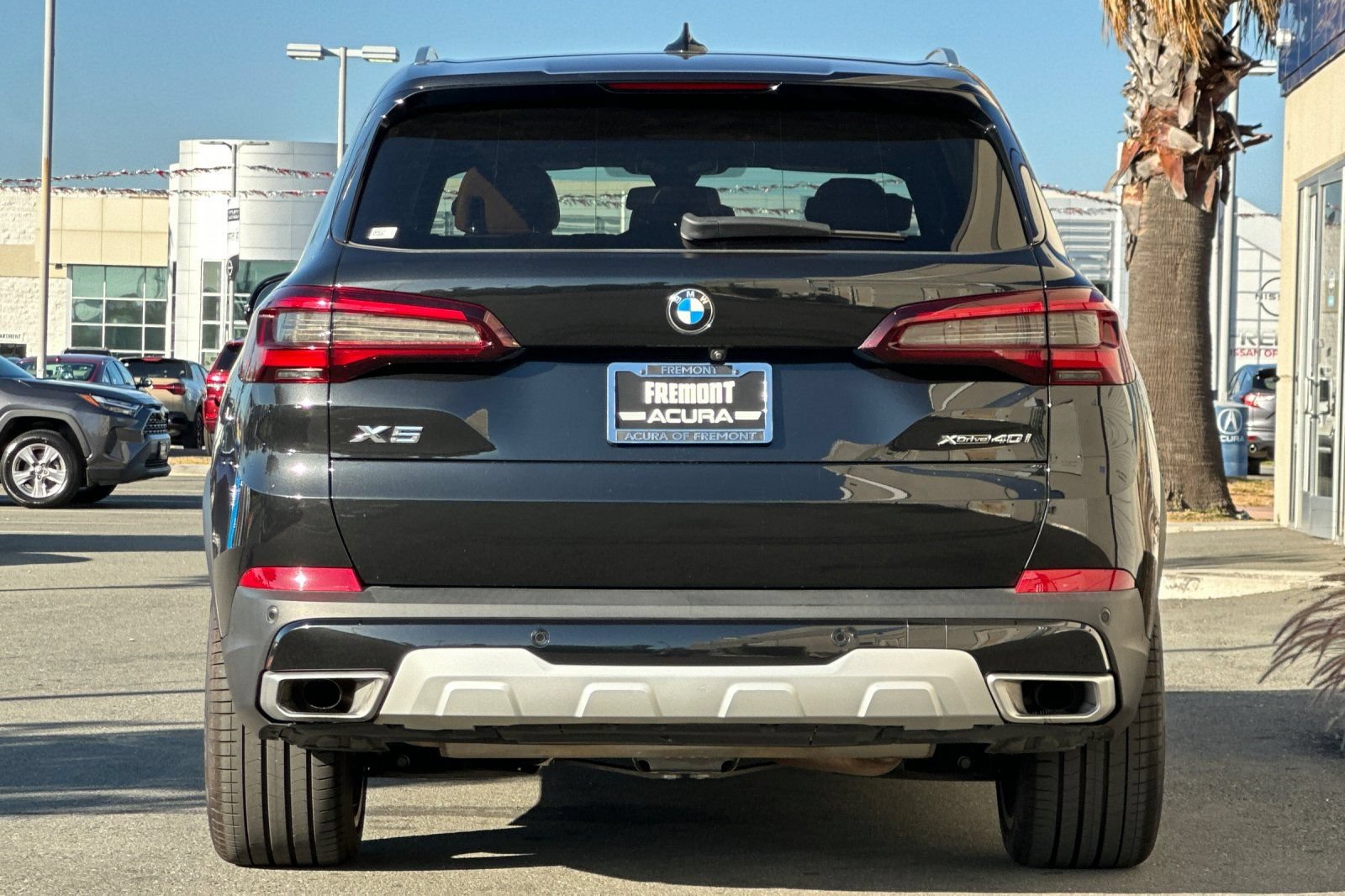 Used 2023 BMW X5 xDrive40i w/ Premium Package AWD/4WD image 5