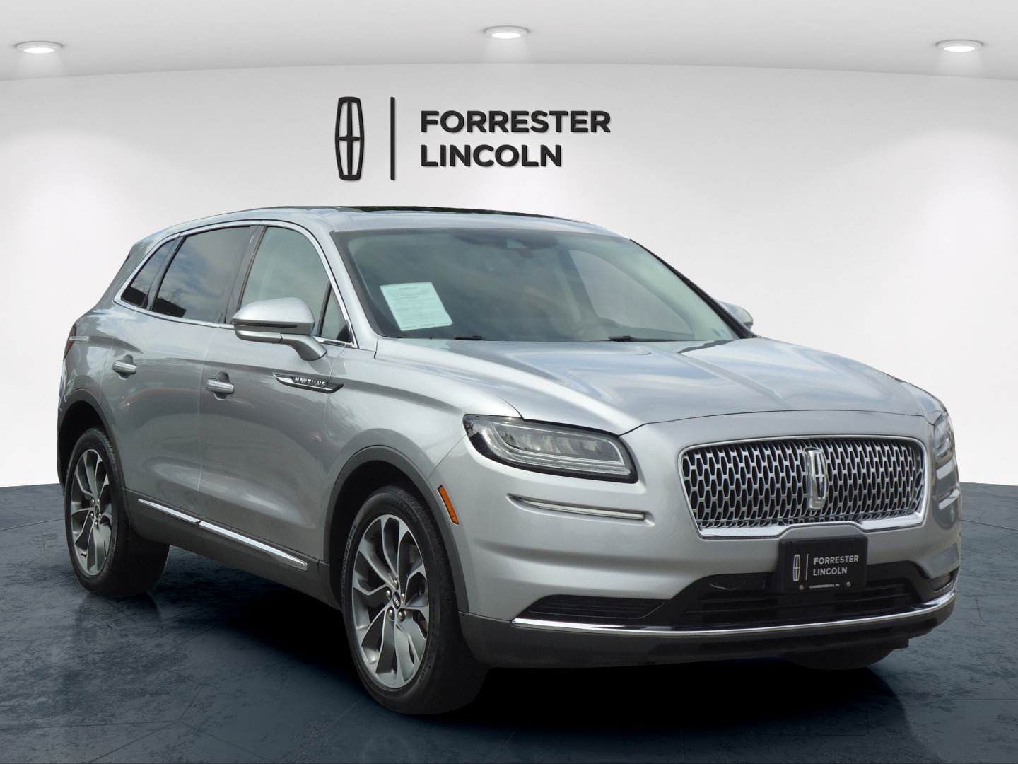 Used 2023 Lincoln Nautilus Reserve
