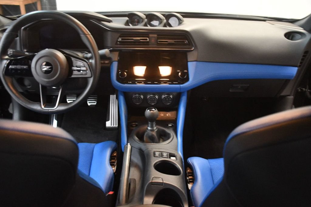 Used 2024 Nissan Z Performance w/ Floor Mat Package RWD image 30