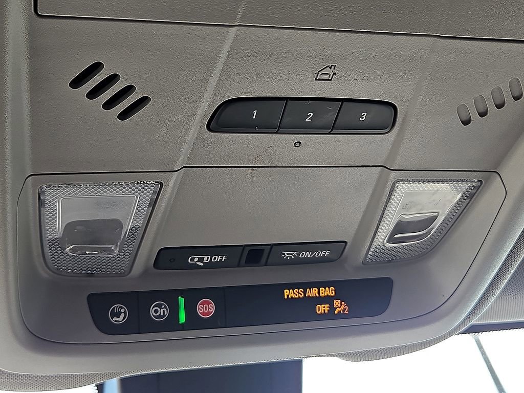 Used 2021 Chevrolet Equinox LT image 27