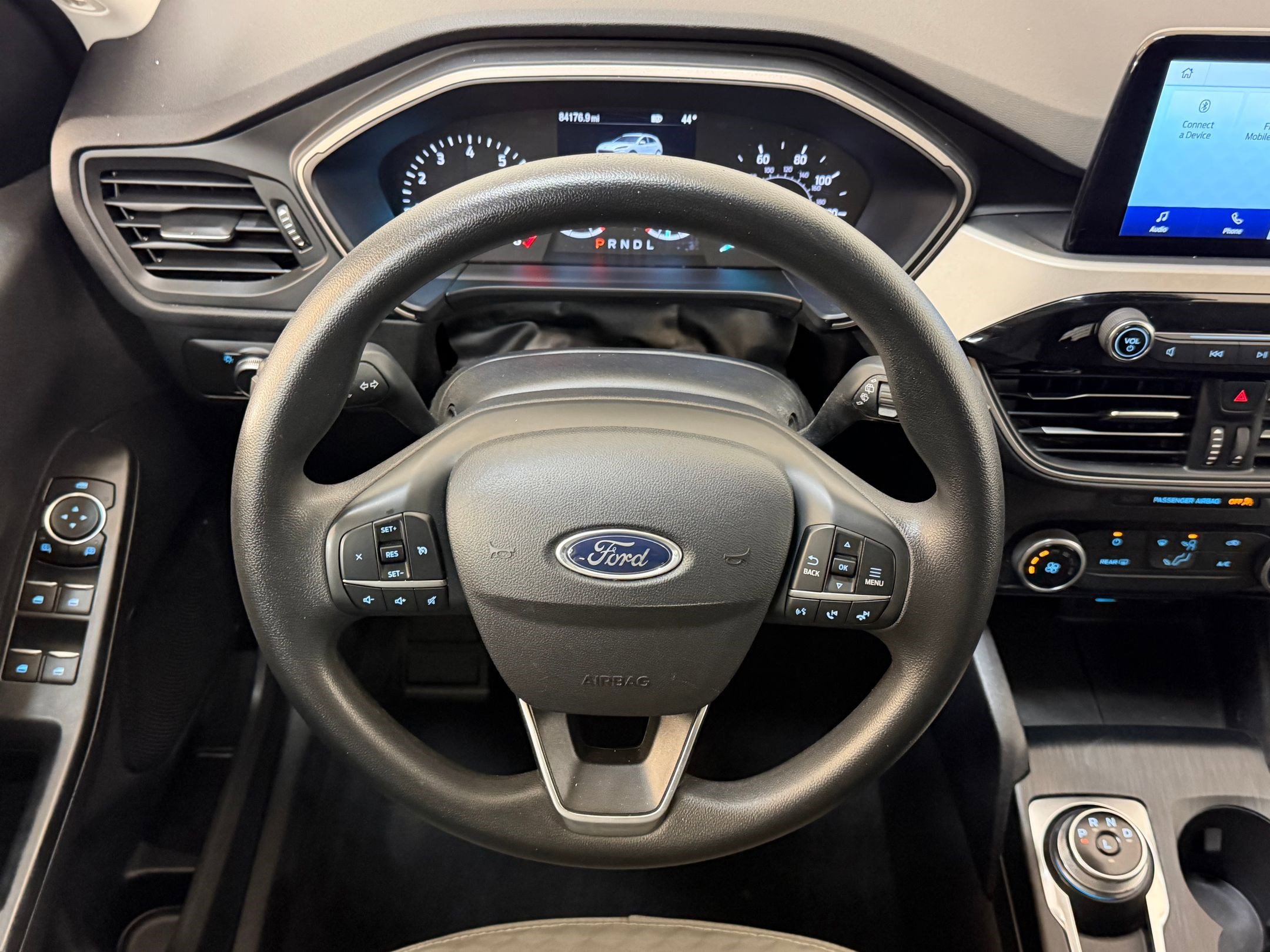 Used 2022 Ford Escape SE image 11