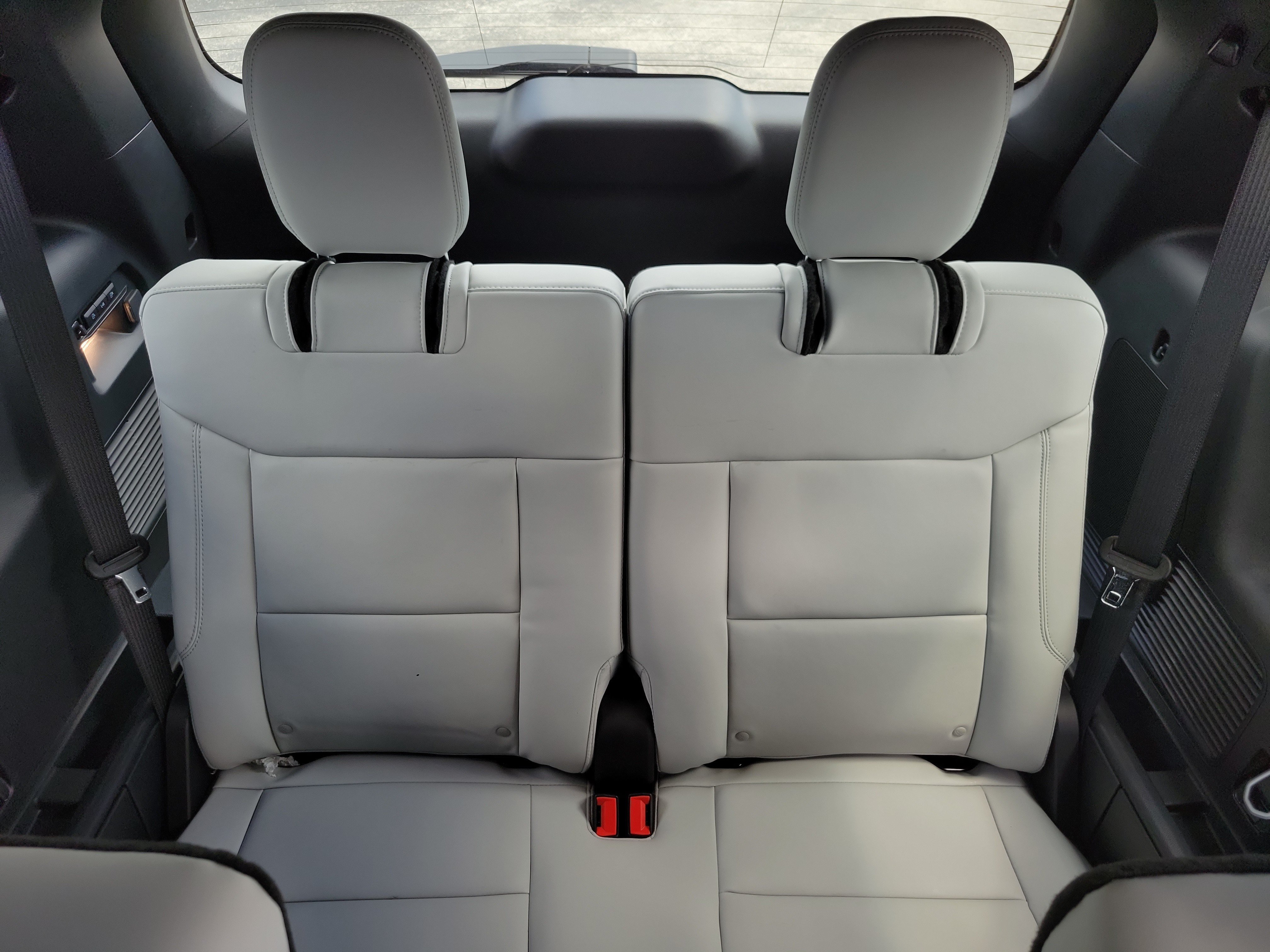New 2027 Ford Explorer Platinum w/ LUX Leather Package AWD/4WD image 21
