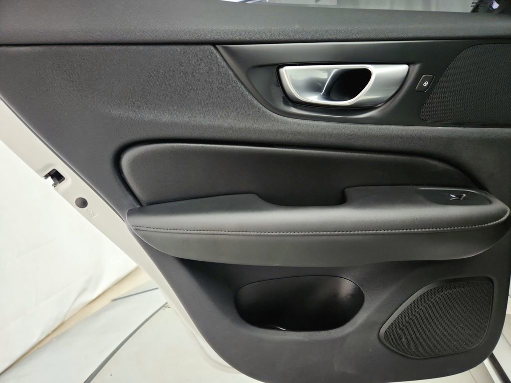 Used 2024 Volvo S60 B5 Plus w/ Climate Package image 25