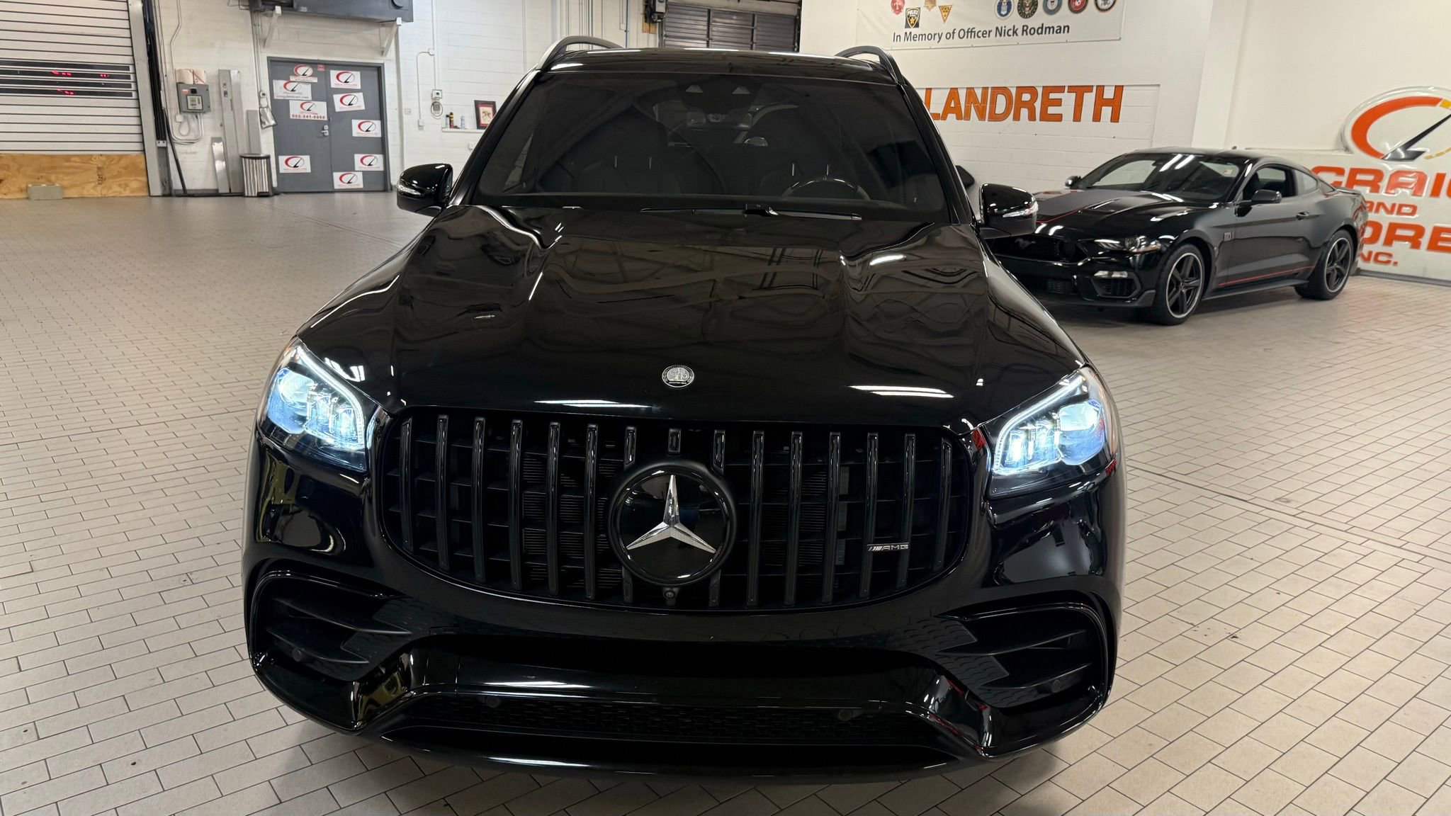 Used 2024 Mercedes-Benz GLS 63 AMG 4MATIC image 9