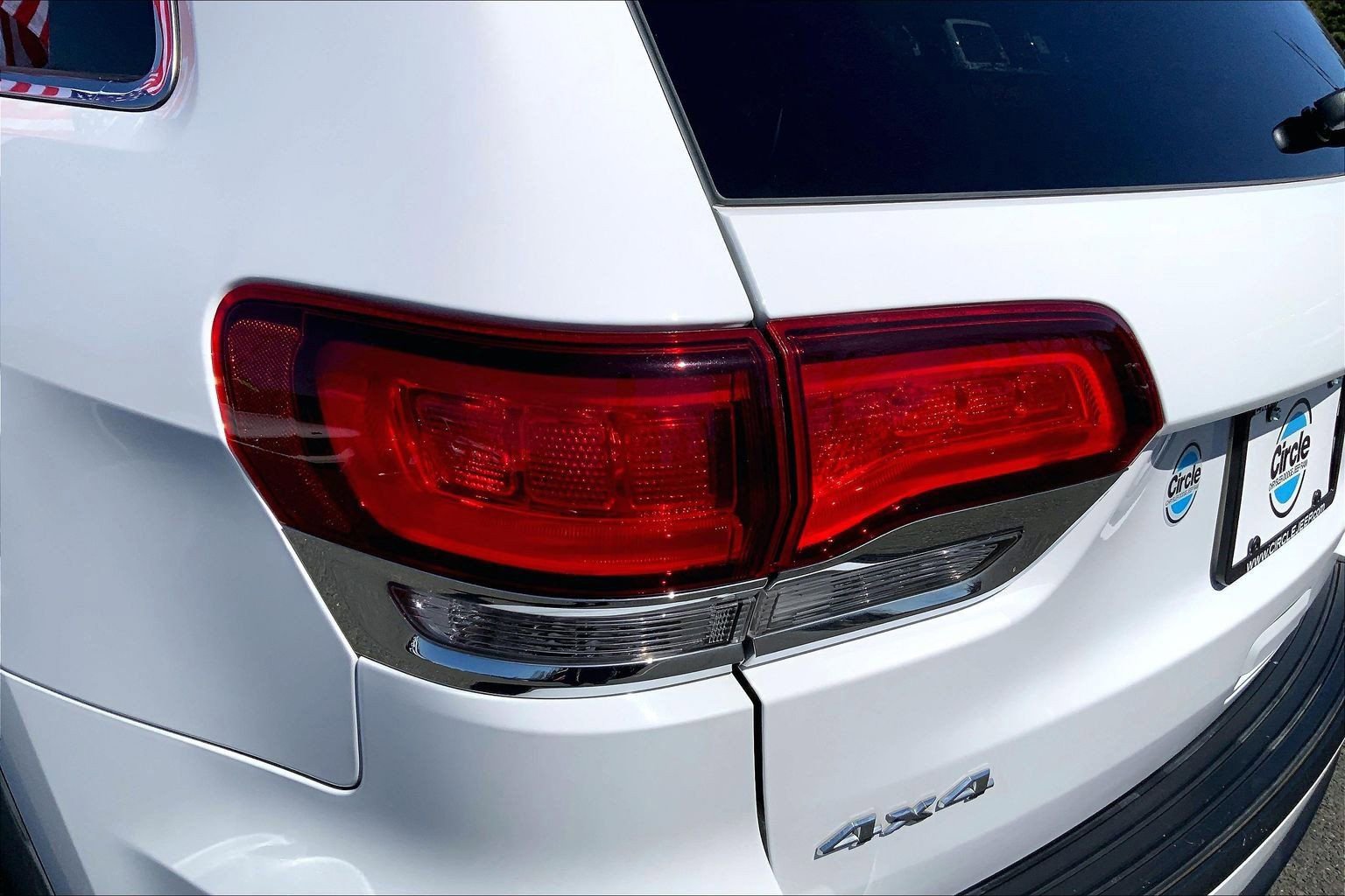 Certified 2021 Jeep Grand Cherokee Laredo AWD/4WD image 26