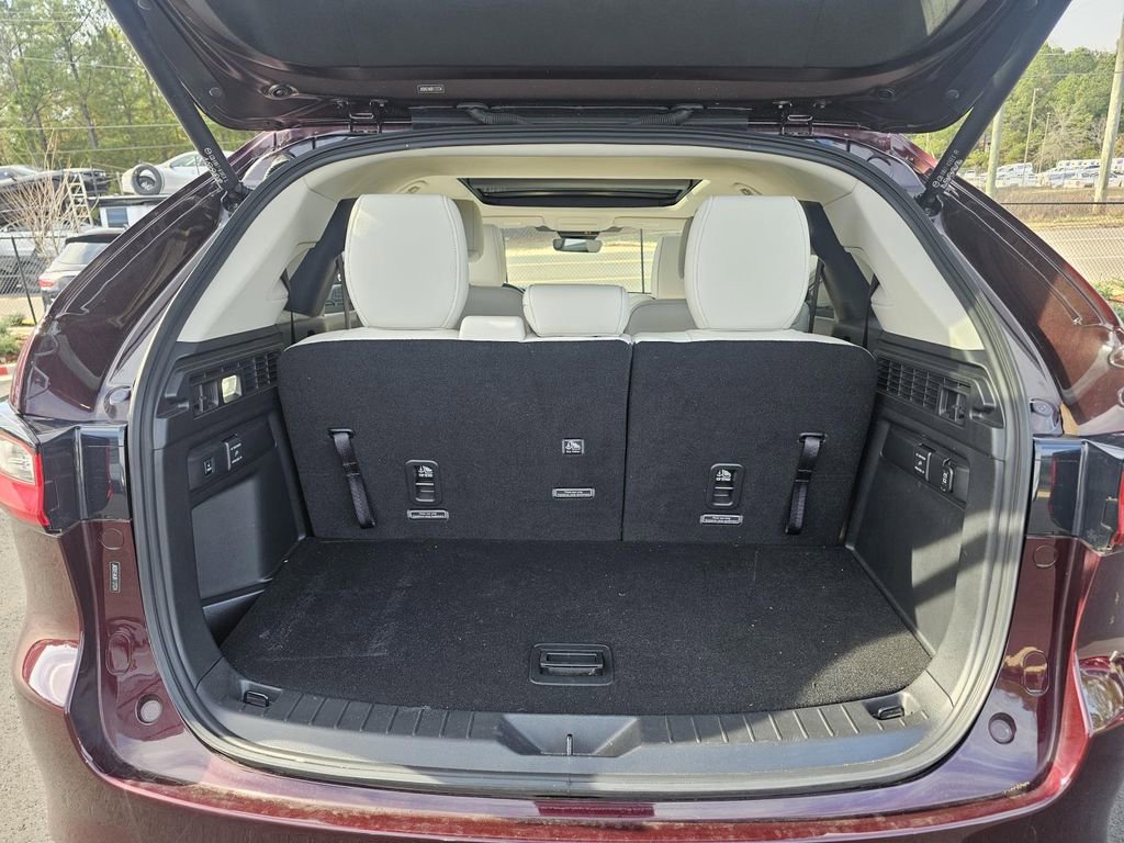 Used 2024 MAZDA CX-90 Plug-In Hybrid w/ Premium Plus image 9