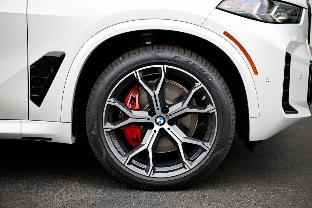 New 2026 BMW X5 sDrive40i w/ M Sport Package image 5