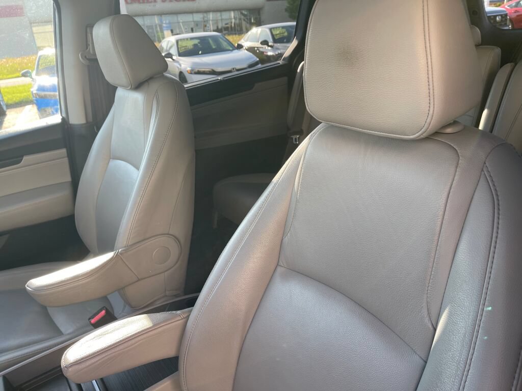 Used 2022 Honda Odyssey EX-L image 6