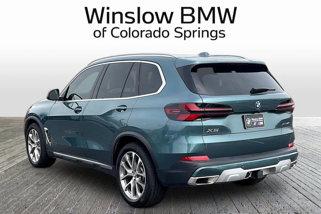 Used 2025 BMW X5 xDrive40i w/ Executive Package AWD/4WD image 4