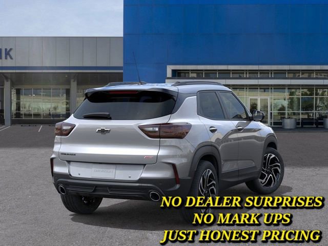 New 2026 Chevrolet TrailBlazer RS w/ Driver Confidence Package image 2