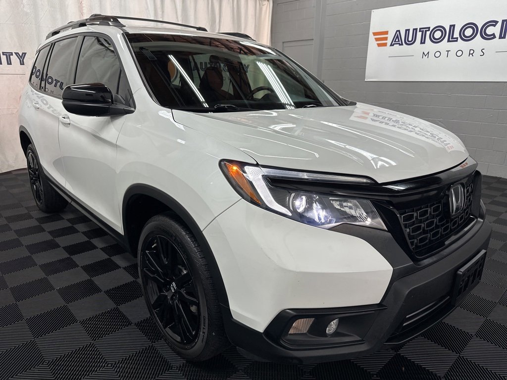 Used 2021 Honda Passport Sport image 2