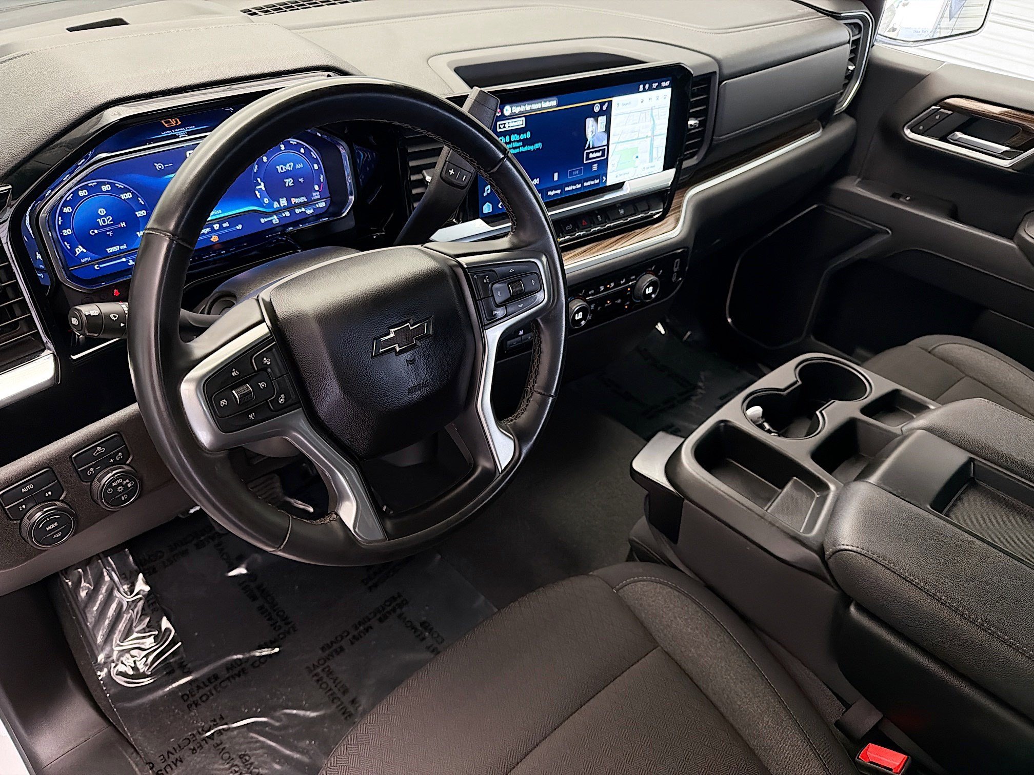 Used 2025 Chevrolet Silverado 1500 RST AWD/4WD image 7