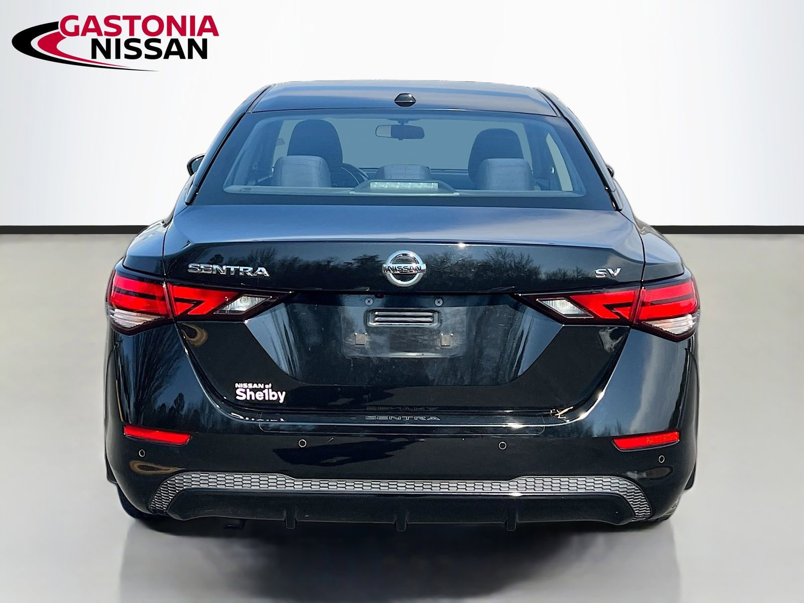 Used 2021 Nissan Sentra SV image 7