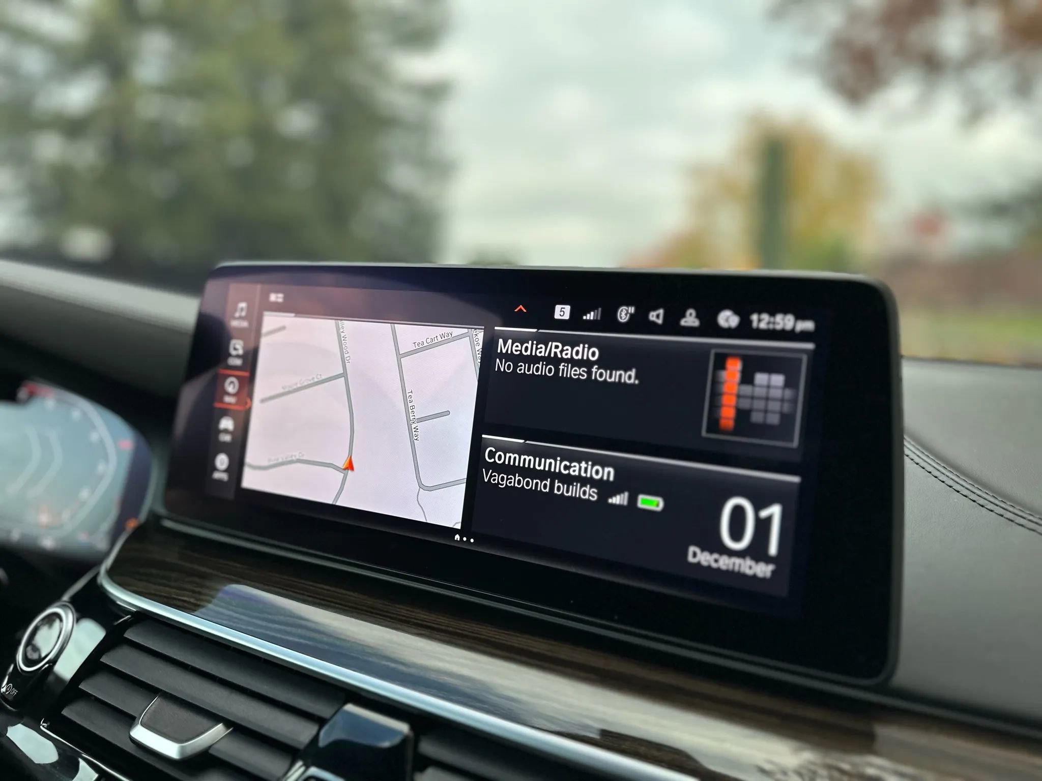 Used 2021 BMW M550i xDrive image 26