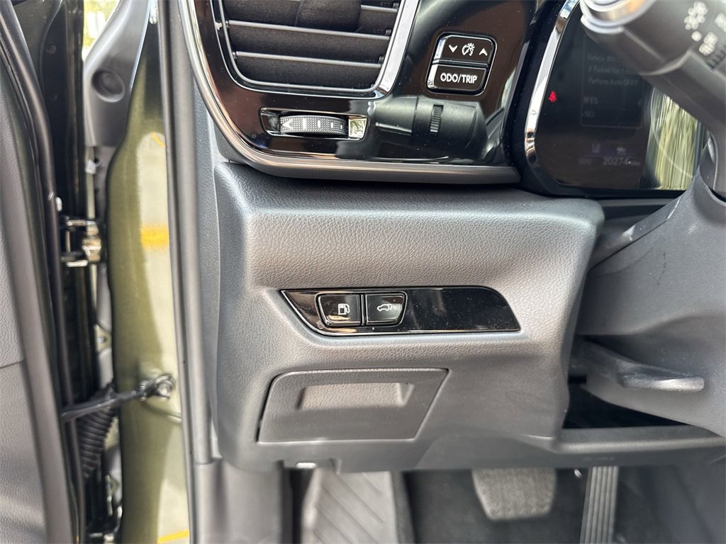 Used 2023 Lexus NX 250 FWD w/ Towing Package (2000 Lbs) image 56