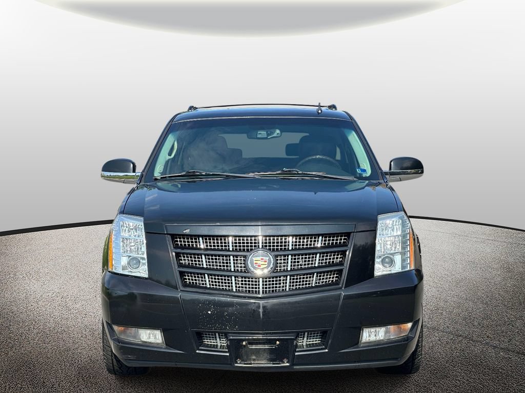 Used 2013 Cadillac Escalade ESV Premium AWD/4WD image 6