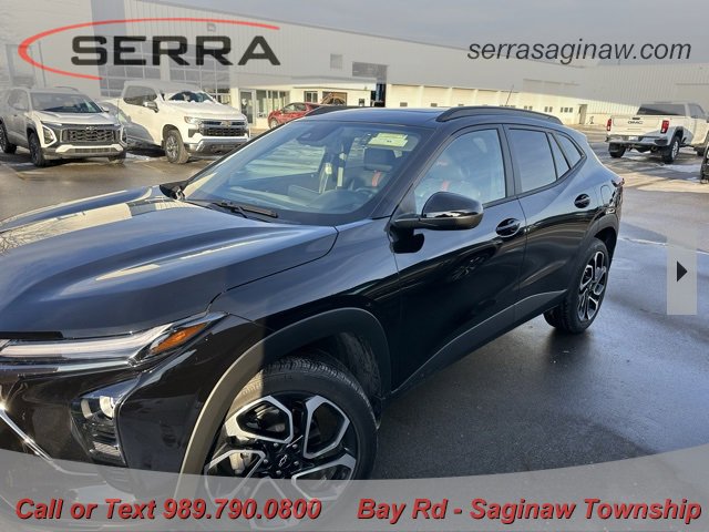 Used 2025 Chevrolet Trax RS w/ Sunroof Package