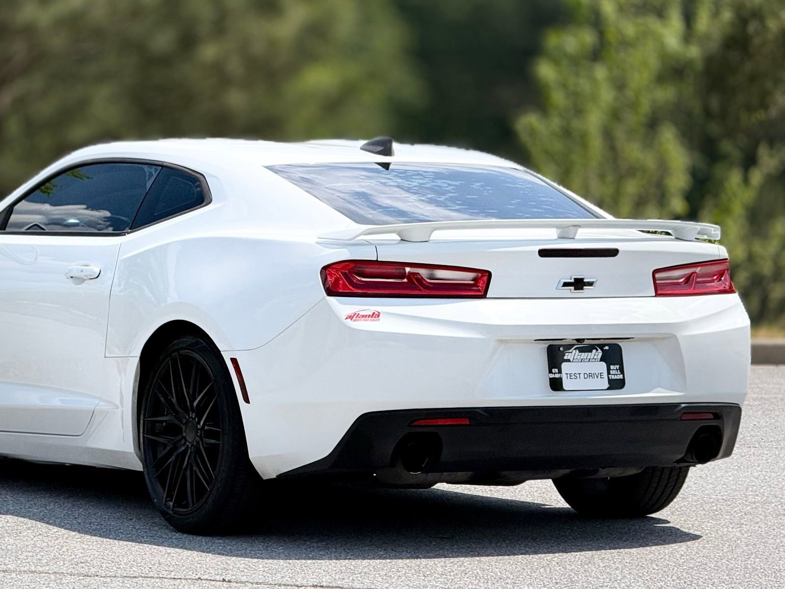 Used 2017 Chevrolet Camaro LT RWD image 44